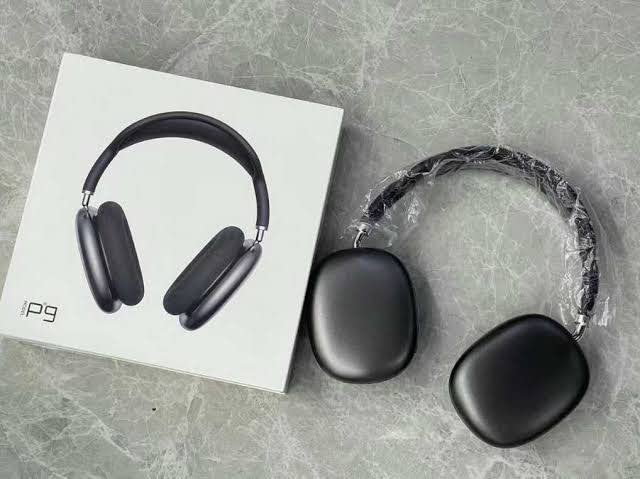 P9 Pro Max Wireless Bluetooth Headphones with Box and Cable - Random Color