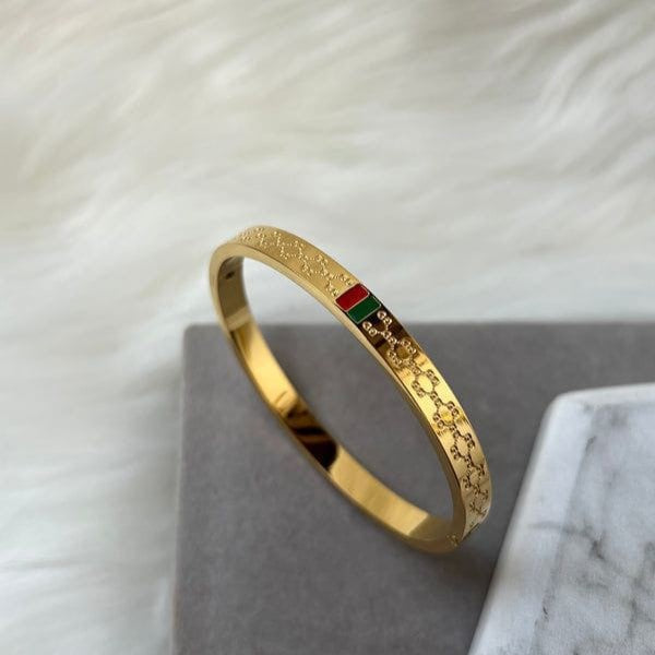Stylish Gucci style wrist bangle