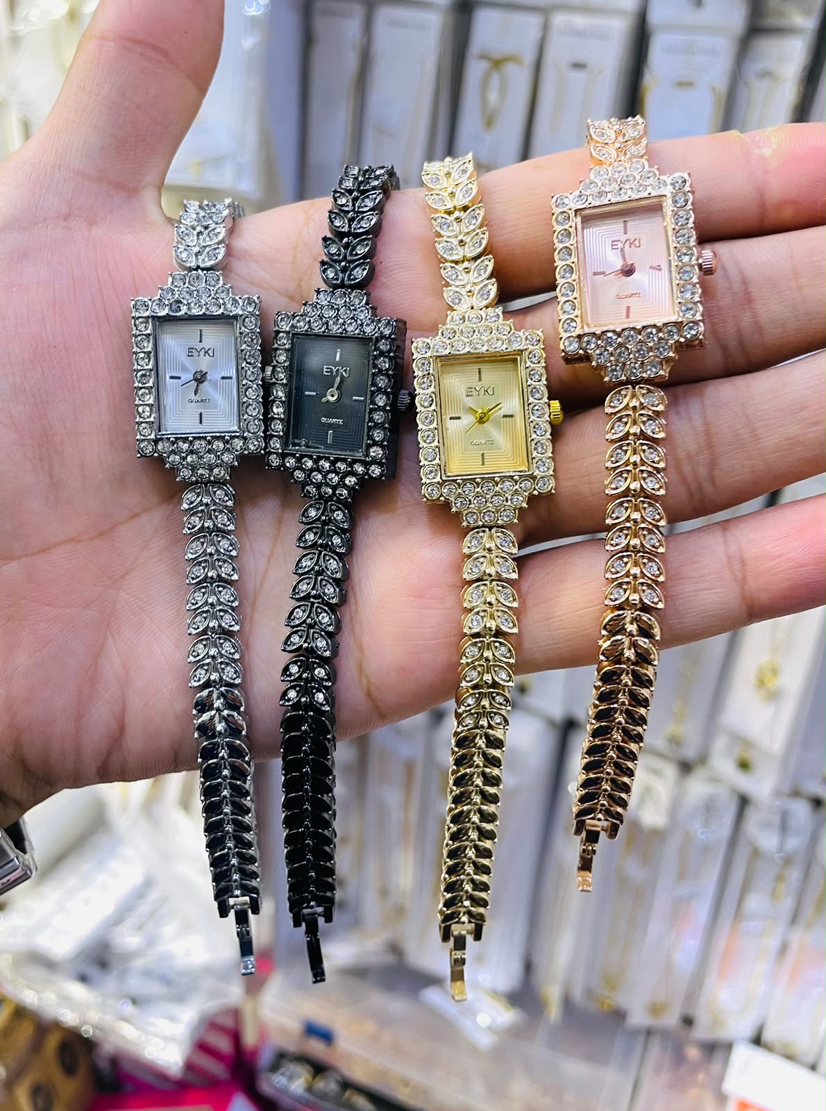 Elegant Korean Leaf Watch for Women | Crystal-Style Bracelet Watch – Black, Gold, Rose Gold & Silver