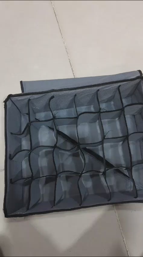 Collapsible socks organizer for closet and wardrobe storage